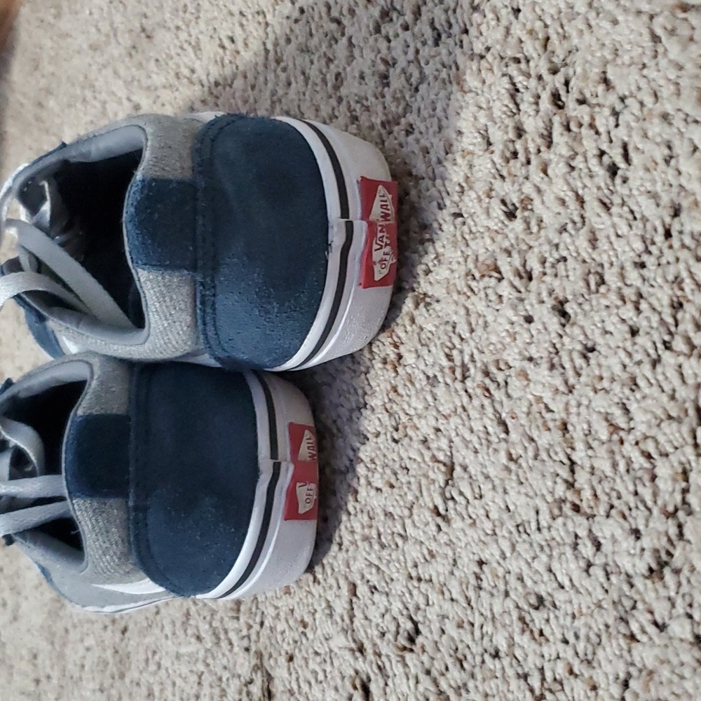 Mens vans - Picture 2 of 7